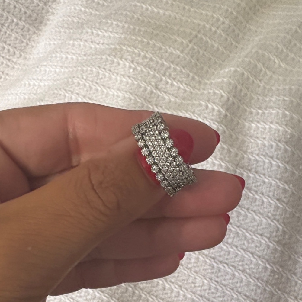Pandora Silver Sparkling Women's Ring